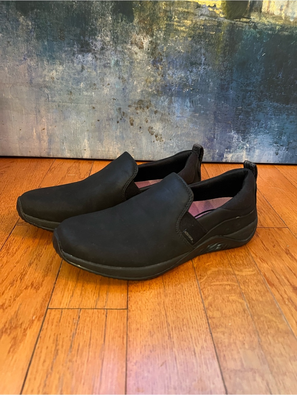 Black Rykä Echo slip-on women’s Sneakers featuring a textured rubber sole.